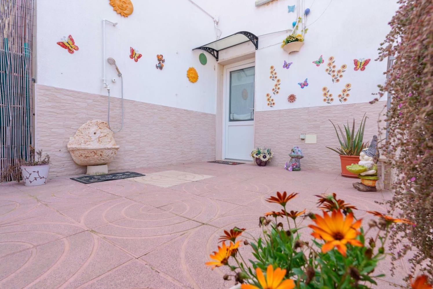 B&B Daniela Leporano Exterior foto