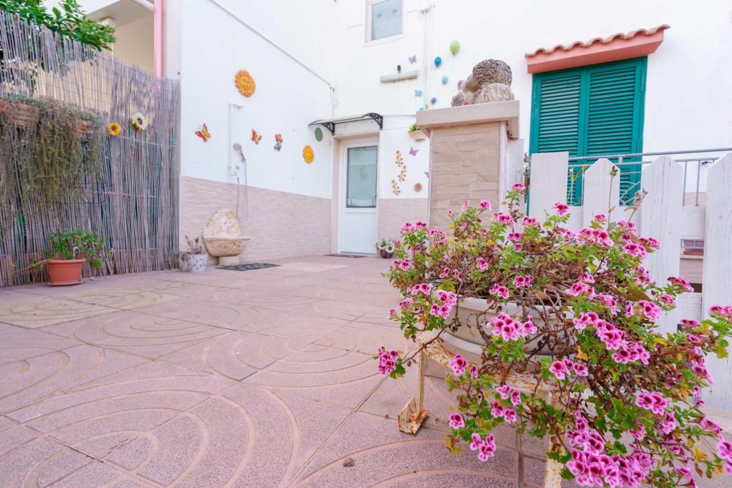 B&B Daniela Leporano Exterior foto
